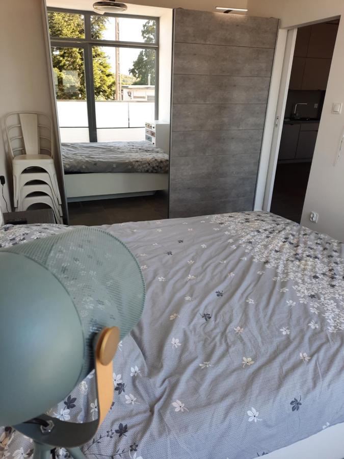 Ferienwohnung Apartament Nad Jeziorem Bory Tucholskie Charzykowy Exterior foto